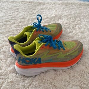 Hoka kids shoes size 7 BRAND NEW
